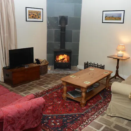Coach House *